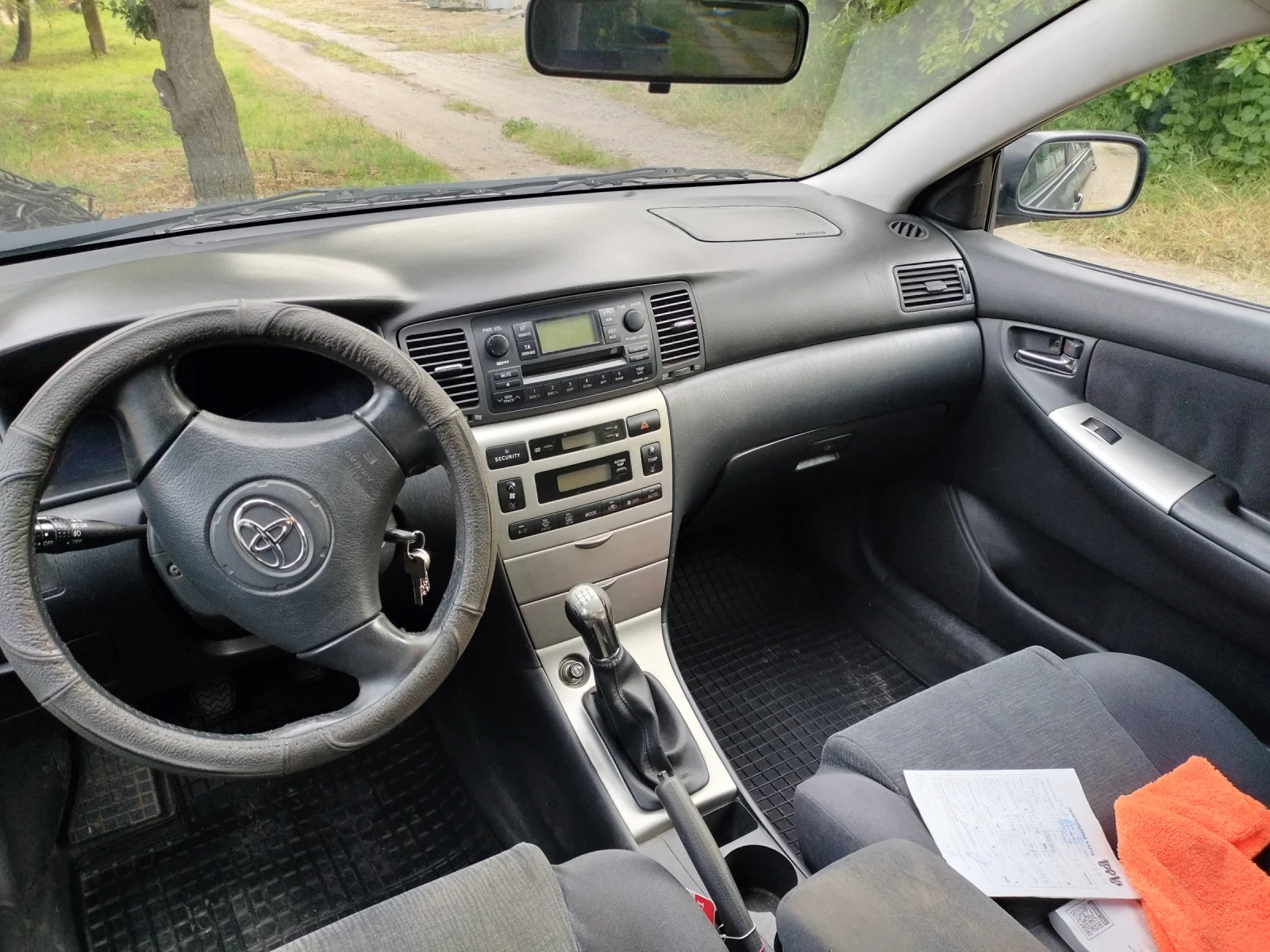 Toyota Corolla 2.0 d4d, снимка 10 - Автомобили и джипове - 54617890