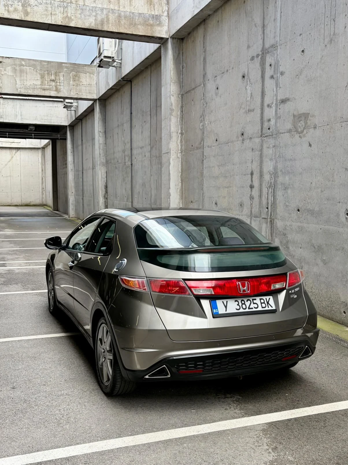 Honda Civic 2009, снимка 12 - Автомобили и джипове - 54775534