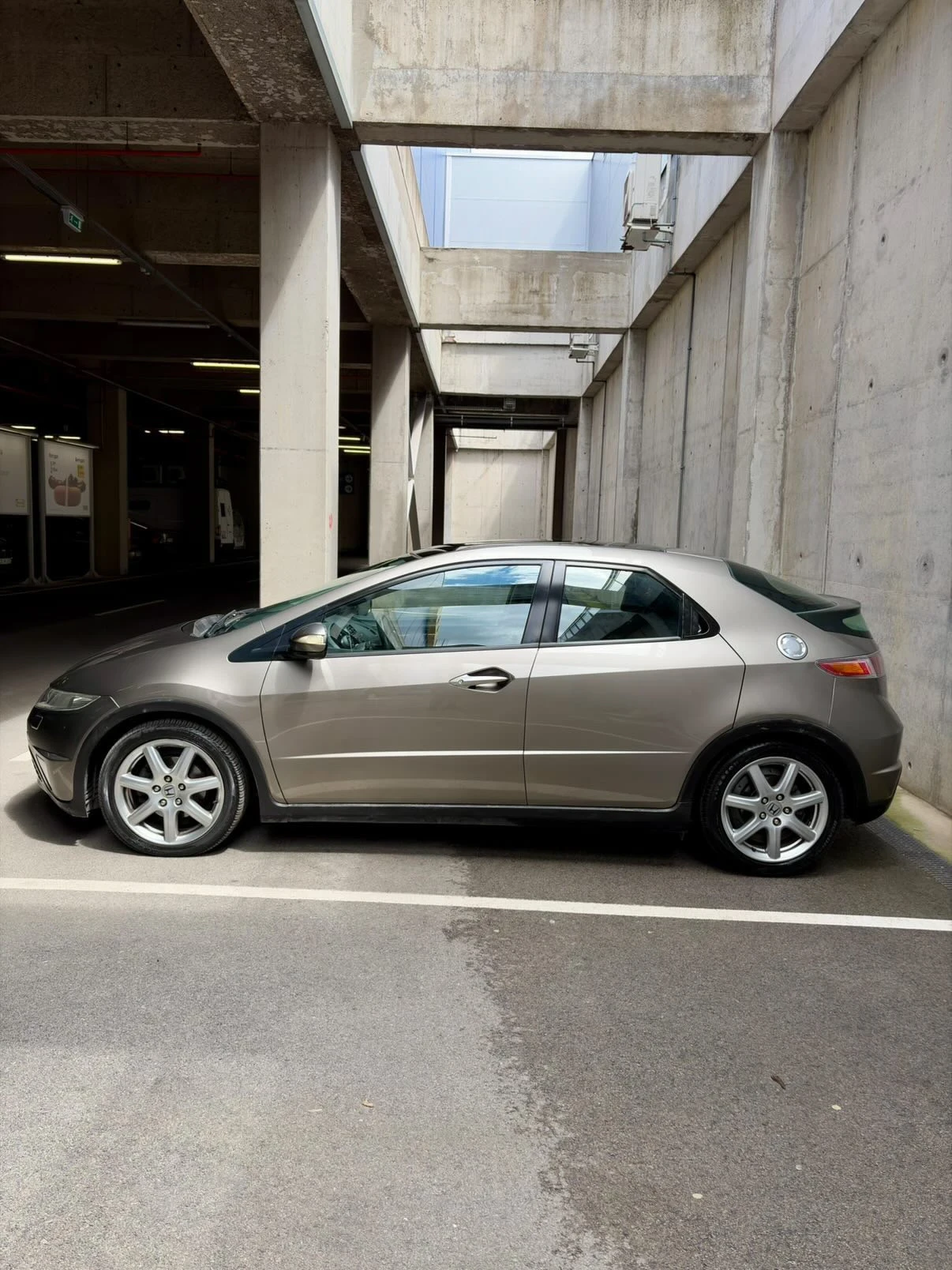 Honda Civic 2009, снимка 5 - Автомобили и джипове - 54775534