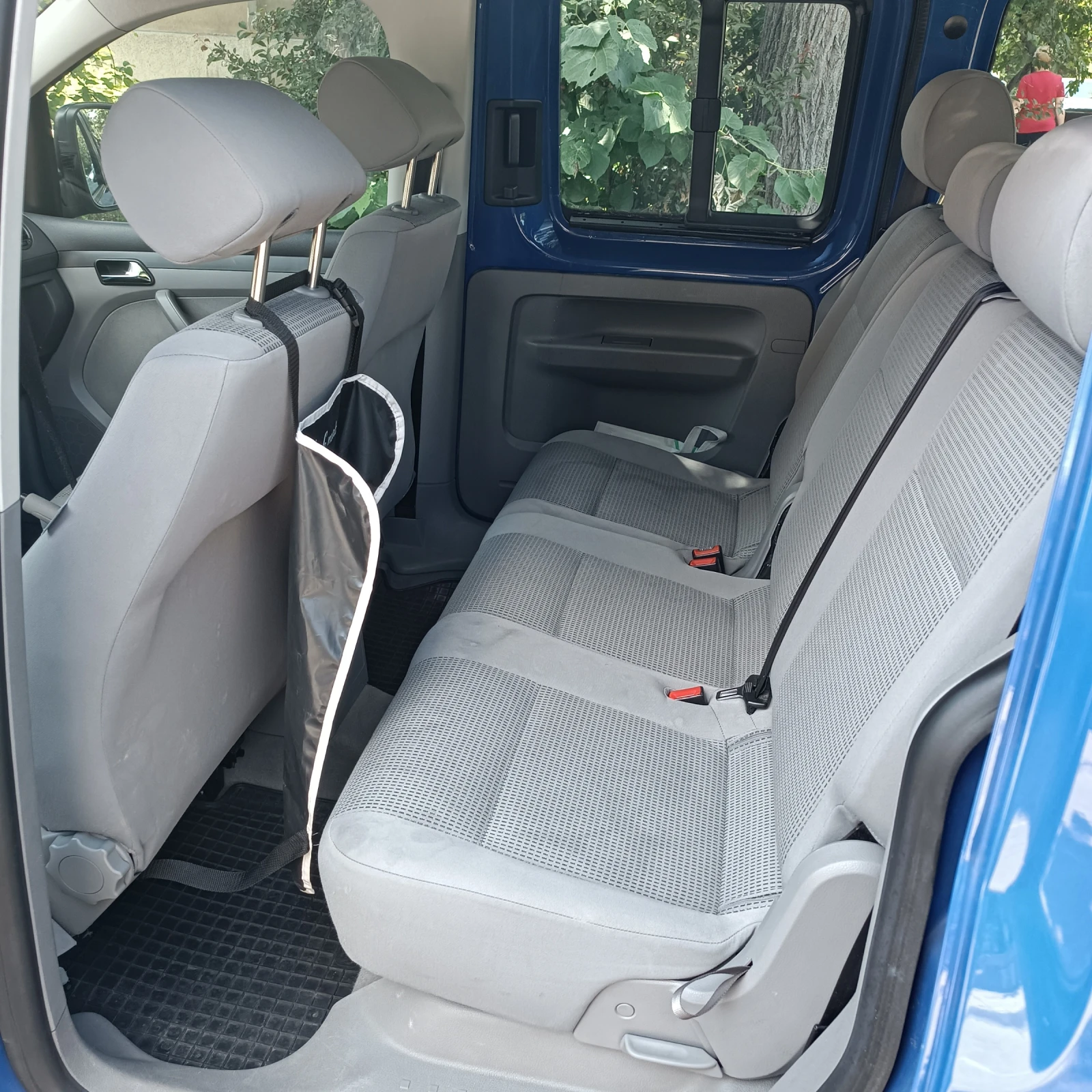VW Caddy 2008, снимка 5 - Автомобили и джипове - 54820633