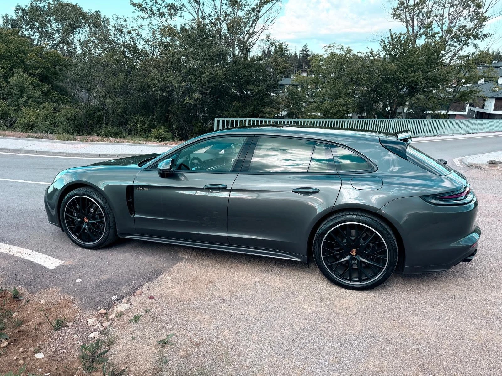 Porsche Panamera 4 Е Hybrid, снимка 4 - Автомобили и джипове - 55190195