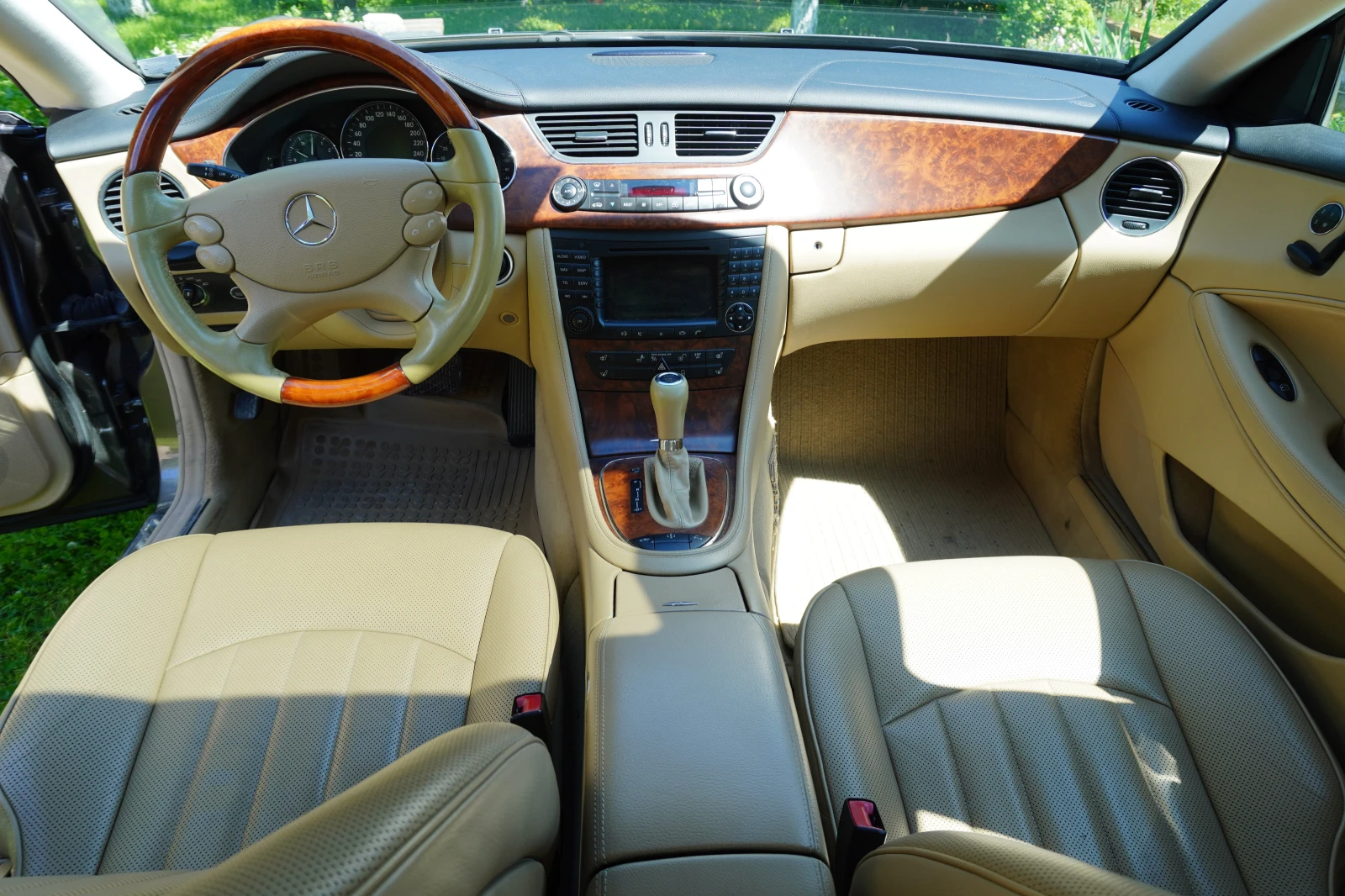Mercedes-Benz 350 CGI, снимка 6 - Автомобили и джипове - 55339962