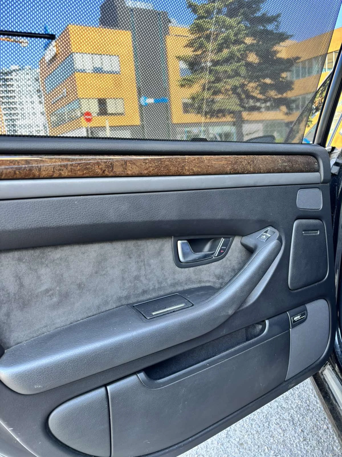 Audi A8 Long 4.2 LPG, снимка 4 - Автомобили и джипове - 55353730