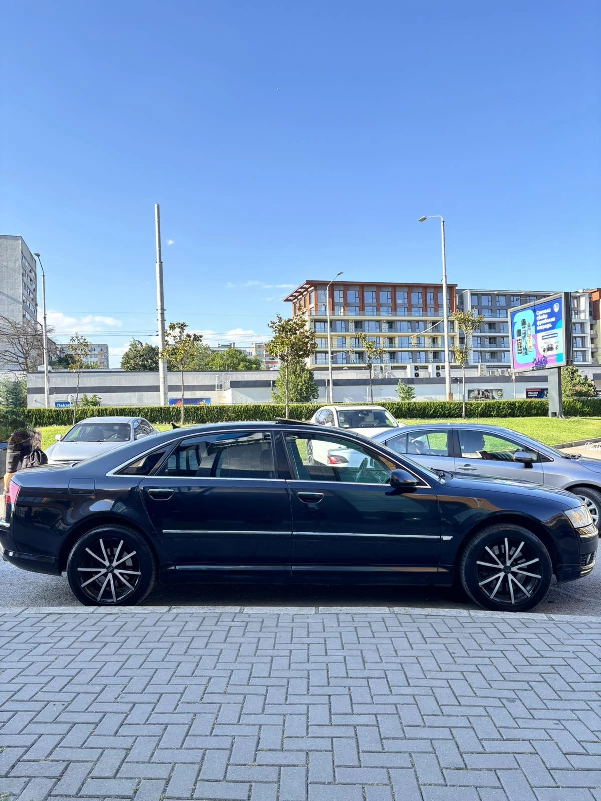 Audi A8 Long 4.2 LPG, снимка 11 - Автомобили и джипове - 55353730