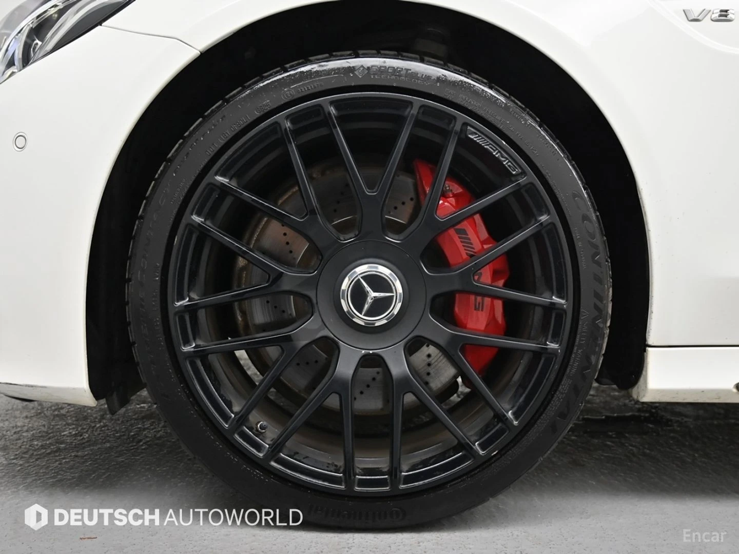 Mercedes-Benz C 63 AMG 360* HUD* КОЖА* НАВИ* ПАНО* АВТОКРЕДИТ, снимка 5 - Автомобили и джипове - 55618533