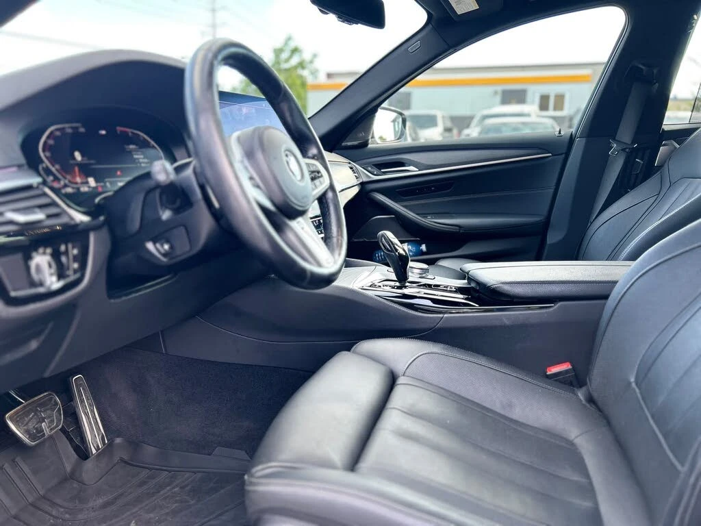 BMW 530 xDrive AWD LCI | HarmanK | Clean CARFAX | , снимка 9 - Автомобили и джипове - 55618528
