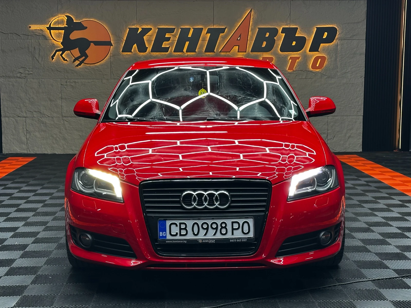Audi A3 1.8i 160 к.с. Автомат/S-line, снимка 2 - Автомобили и джипове - 56208781