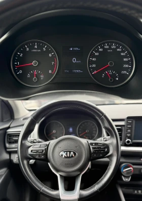 Kia Stonic 1.4 БЕНЗИН / 100 к.с, снимка 10
