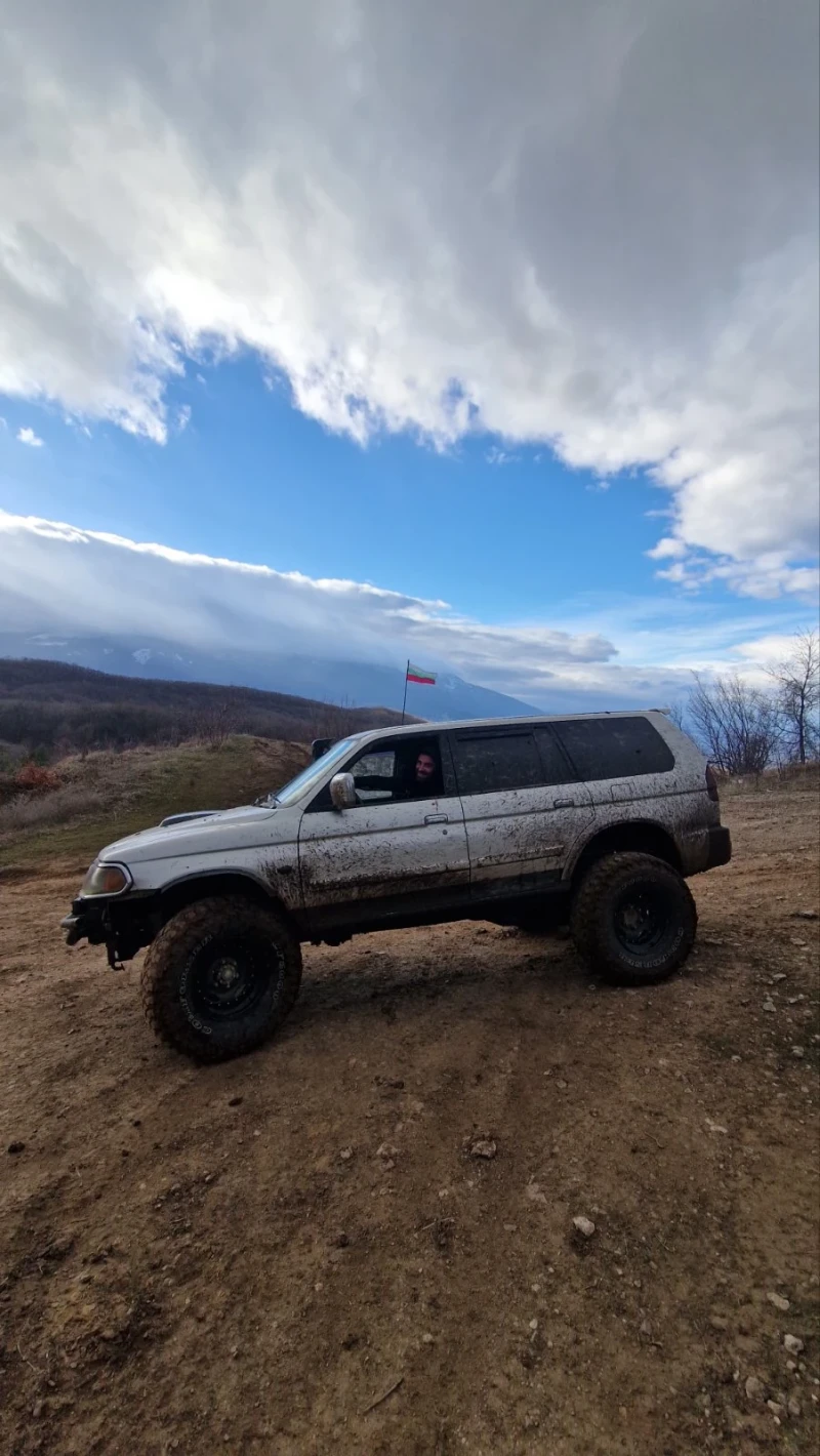 Mitsubishi Pajero sport