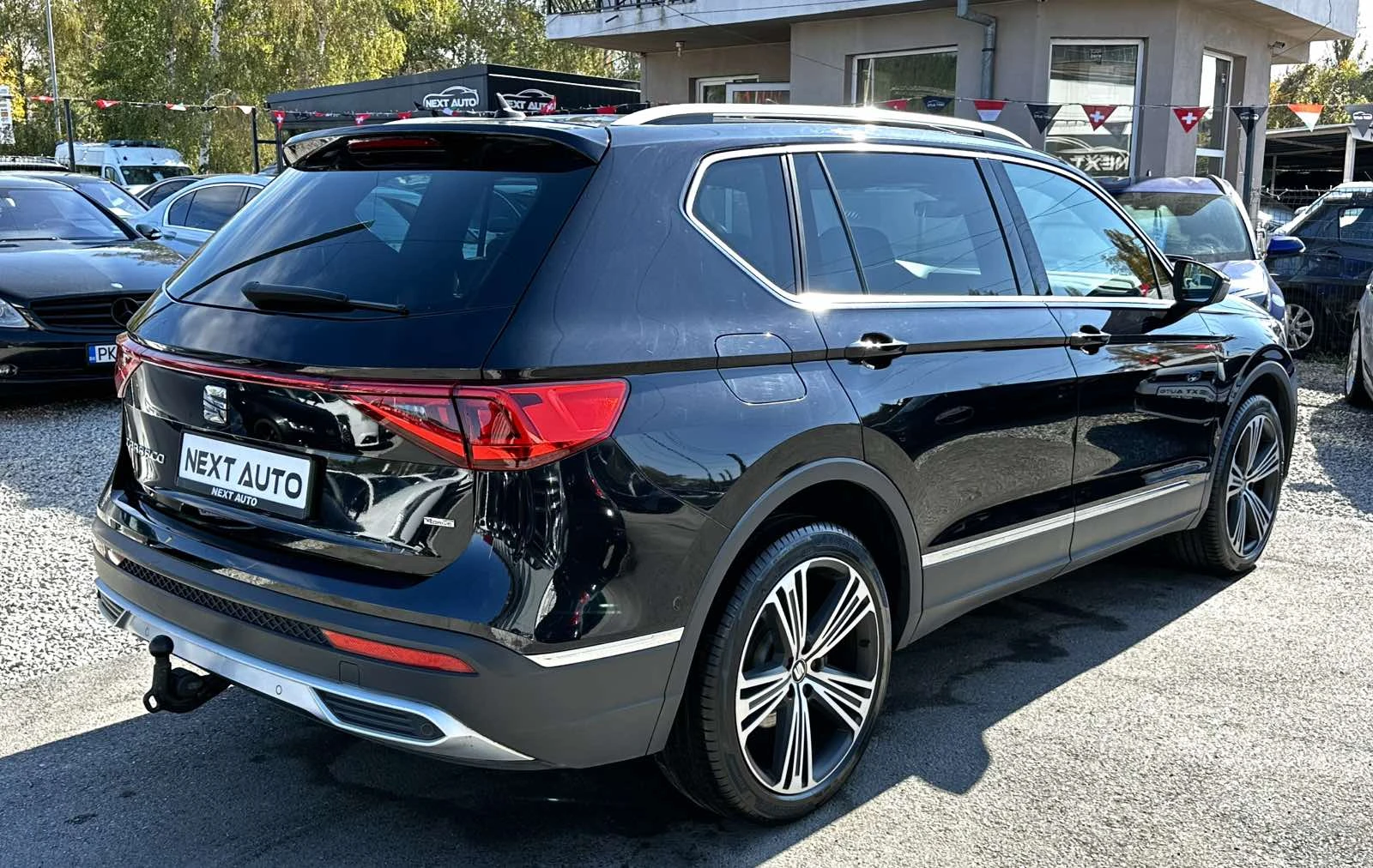 Seat Tarraco 2.0TDI 190HP 6+ 1 4x4 PANO DISTRONIC BLIND SPOT | Mobile.bg   5