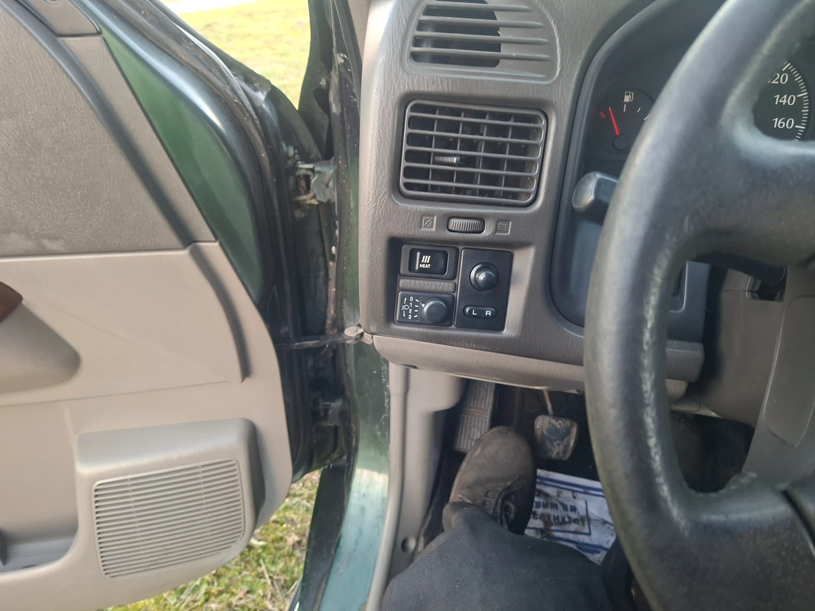 Nissan Patrol, снимка 13 - Автомобили и джипове - 53728039