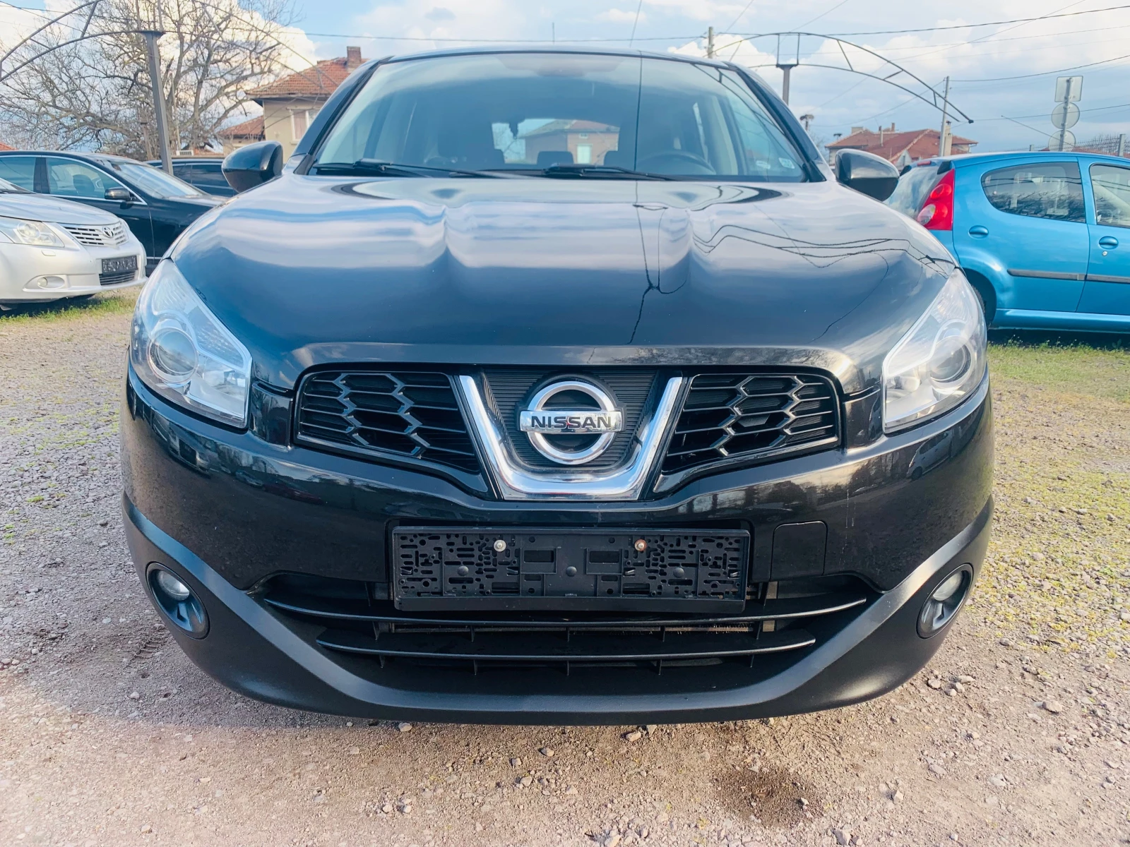 Nissan Qashqai 1.6dci 131к.с, снимка 2 - Автомобили и джипове - 54044654