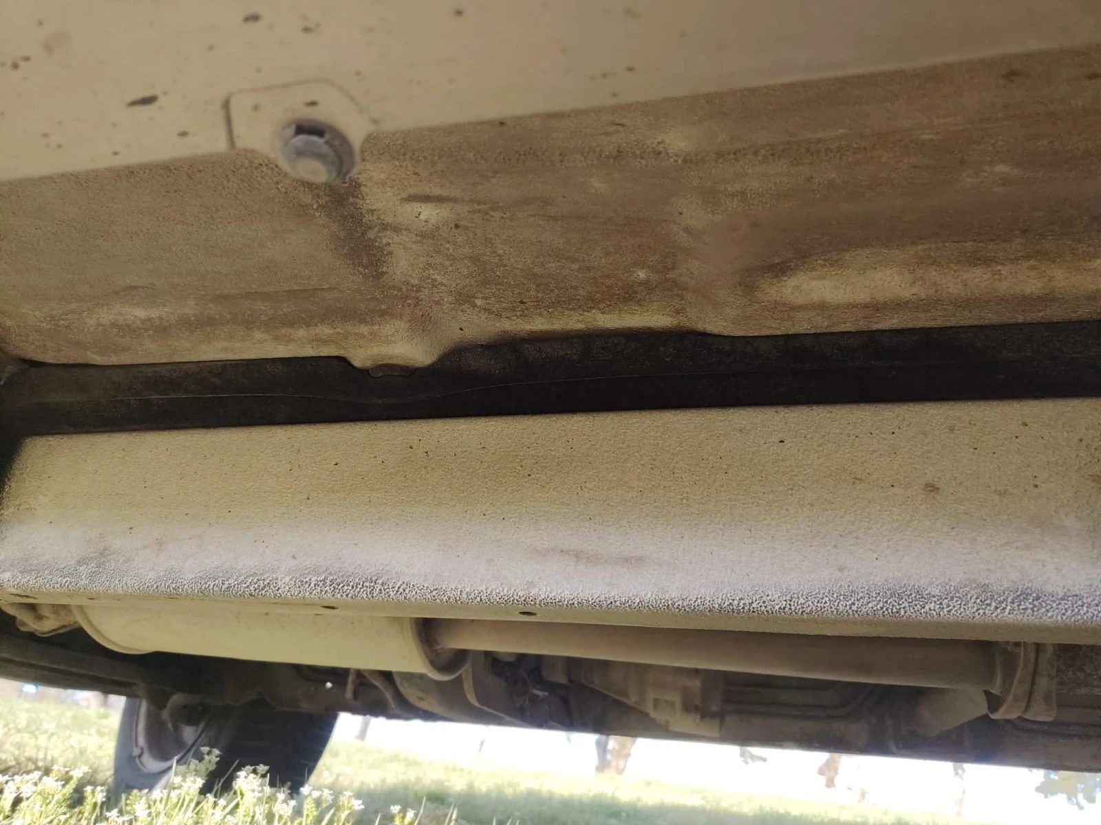 Suzuki Grand vitara 2.0 HDI 109 коня, снимка 7 - Автомобили и джипове - 54138333