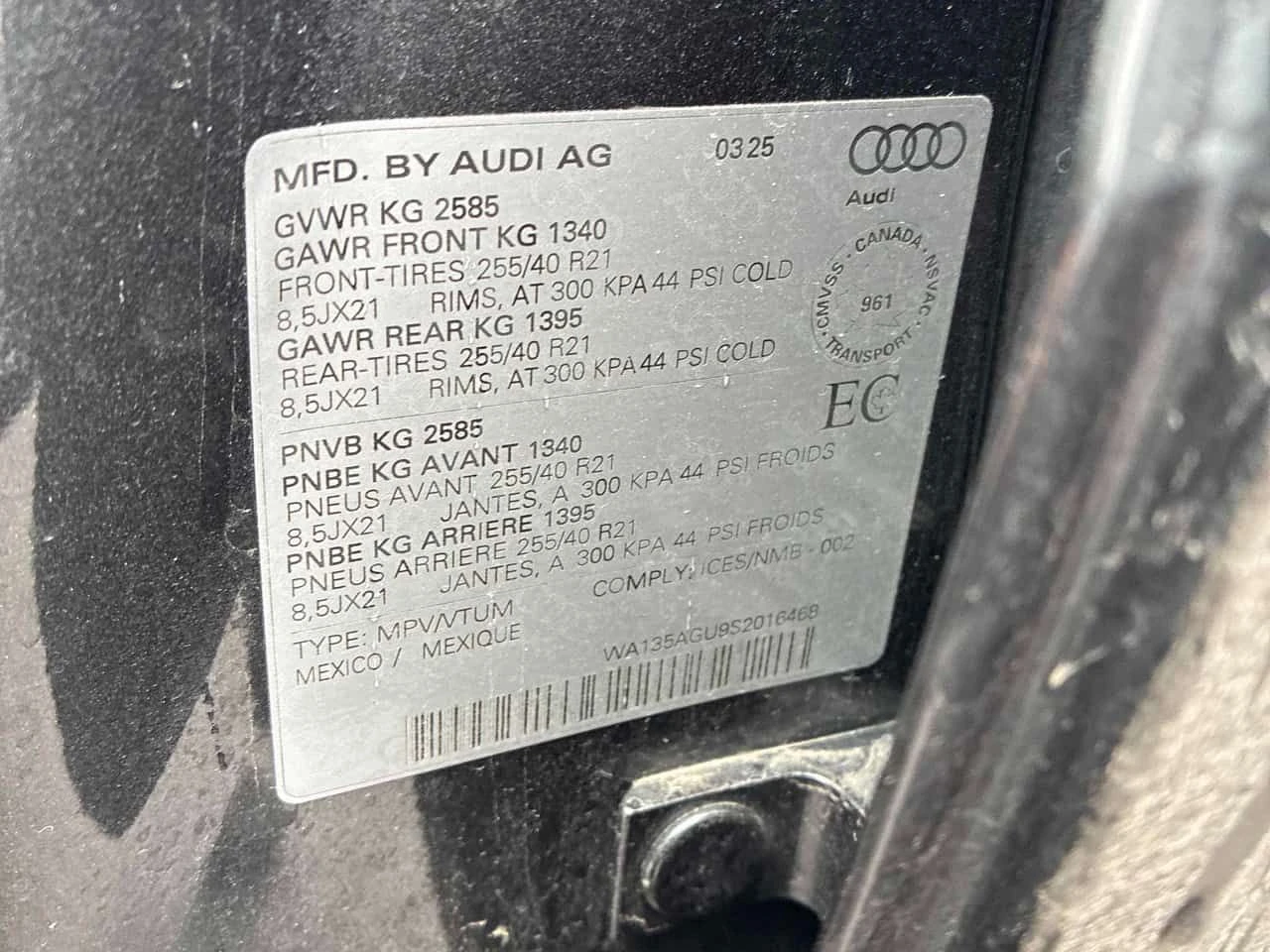 Audi SQ5 * Technik * CARFAX * БЕЗ ПЪРВОНАЧАЛНА ВНОСКА, снимка 10 - Автомобили и джипове - 54209246