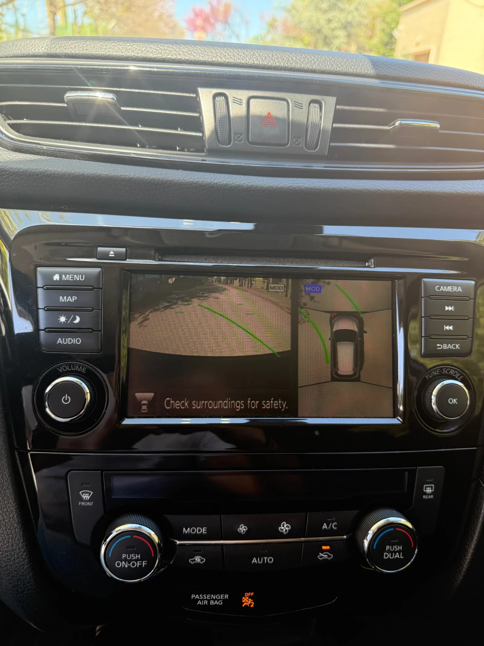 Nissan Rogue Газ/Бензин 2.5 AWD, снимка 15 - Автомобили и джипове - 54319546