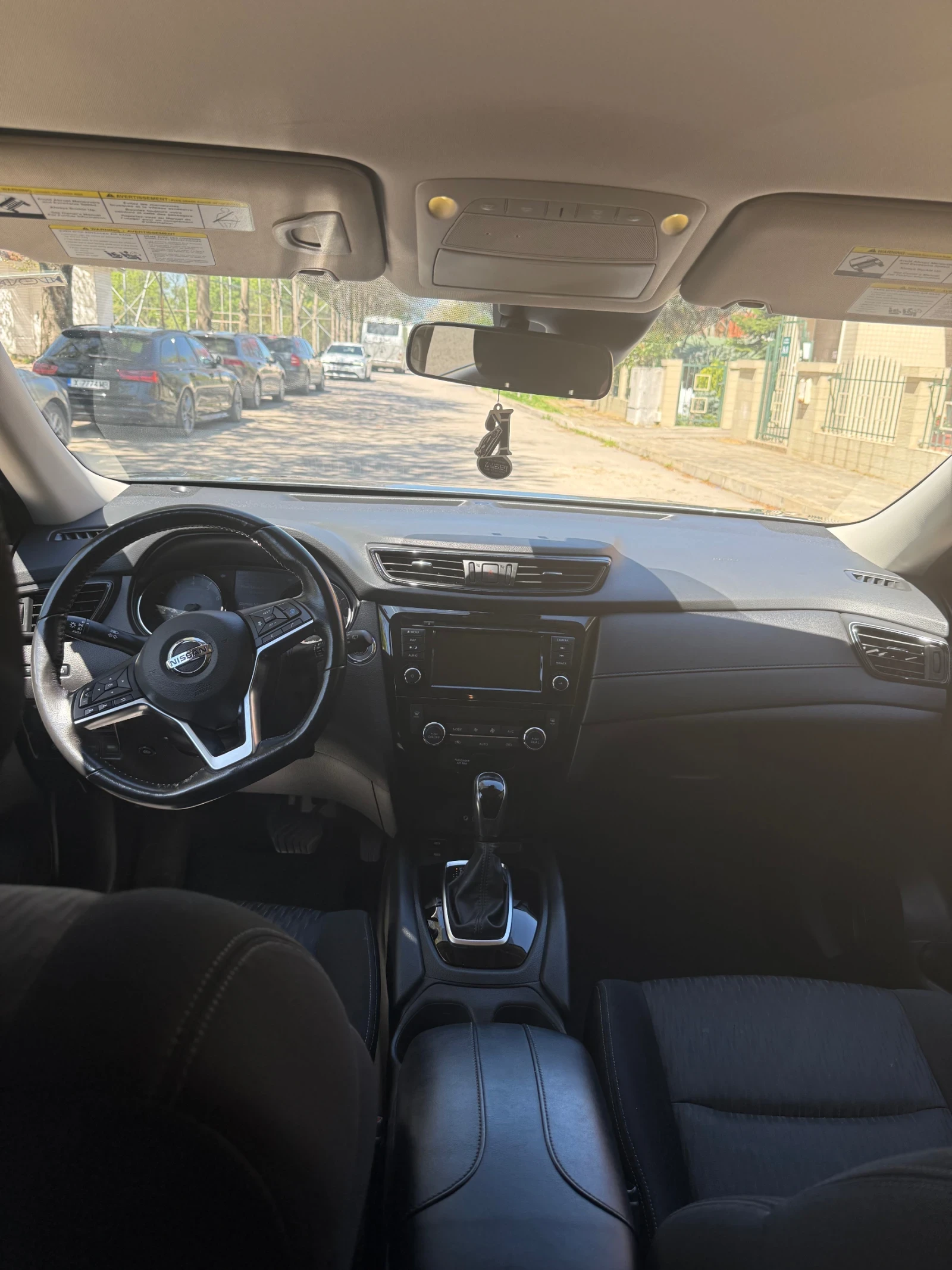 Nissan Rogue Газ/Бензин 2.5 AWD, снимка 9 - Автомобили и джипове - 54319546