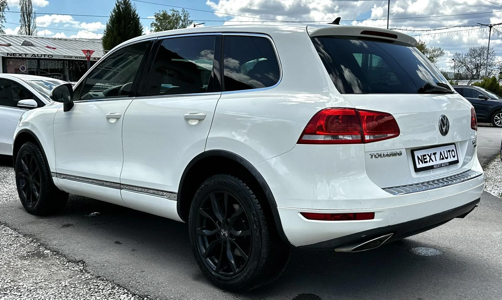 VW Touareg 3.0TDI 239HP DSG NAVI LED КОЖА EU5B НА ПРУЖИНИ, снимка 7 - Автомобили и джипове - 54412392