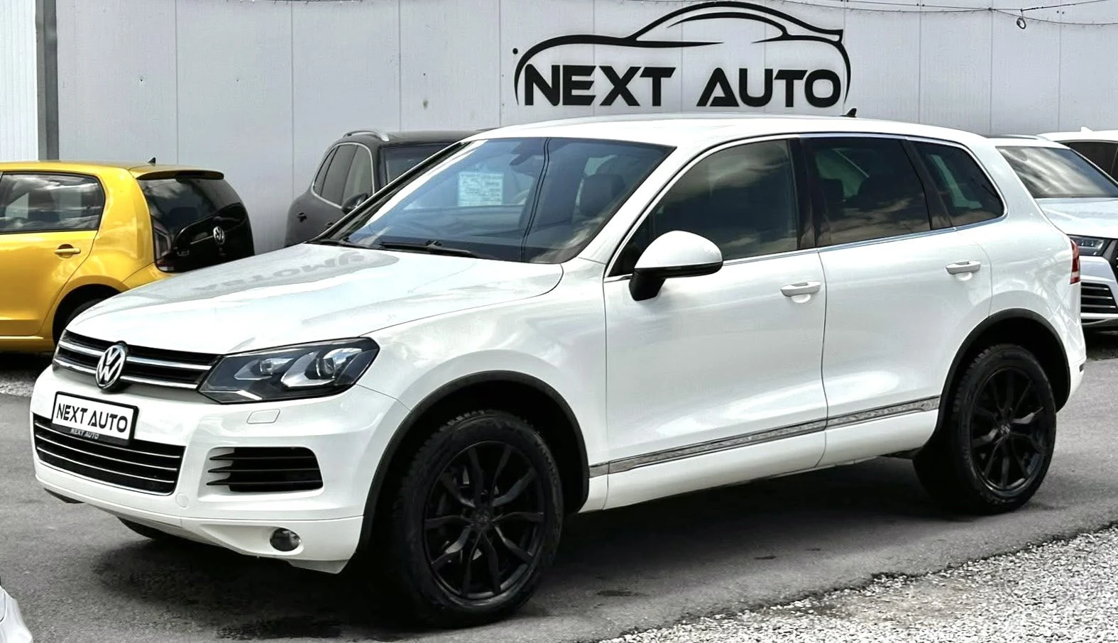 VW Touareg 3.0TDI 239HP DSG NAVI LED КОЖА EU5B НА ПРУЖИНИ