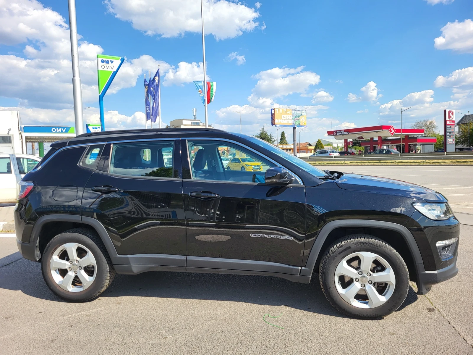 Jeep Compass 2.0 MULTIJET 140 KC 4X4, снимка 4 - Автомобили и джипове - 54430986