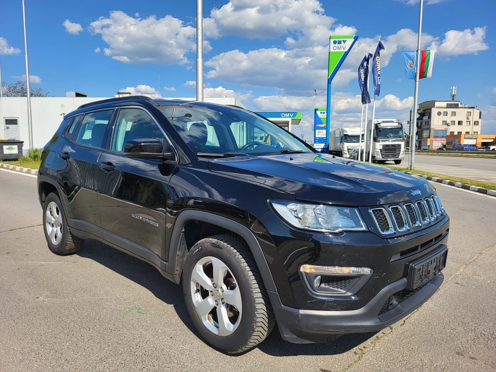 Jeep Compass 2.0 MULTIJET 140 KC 4X4, снимка 3 - Автомобили и джипове - 54430986