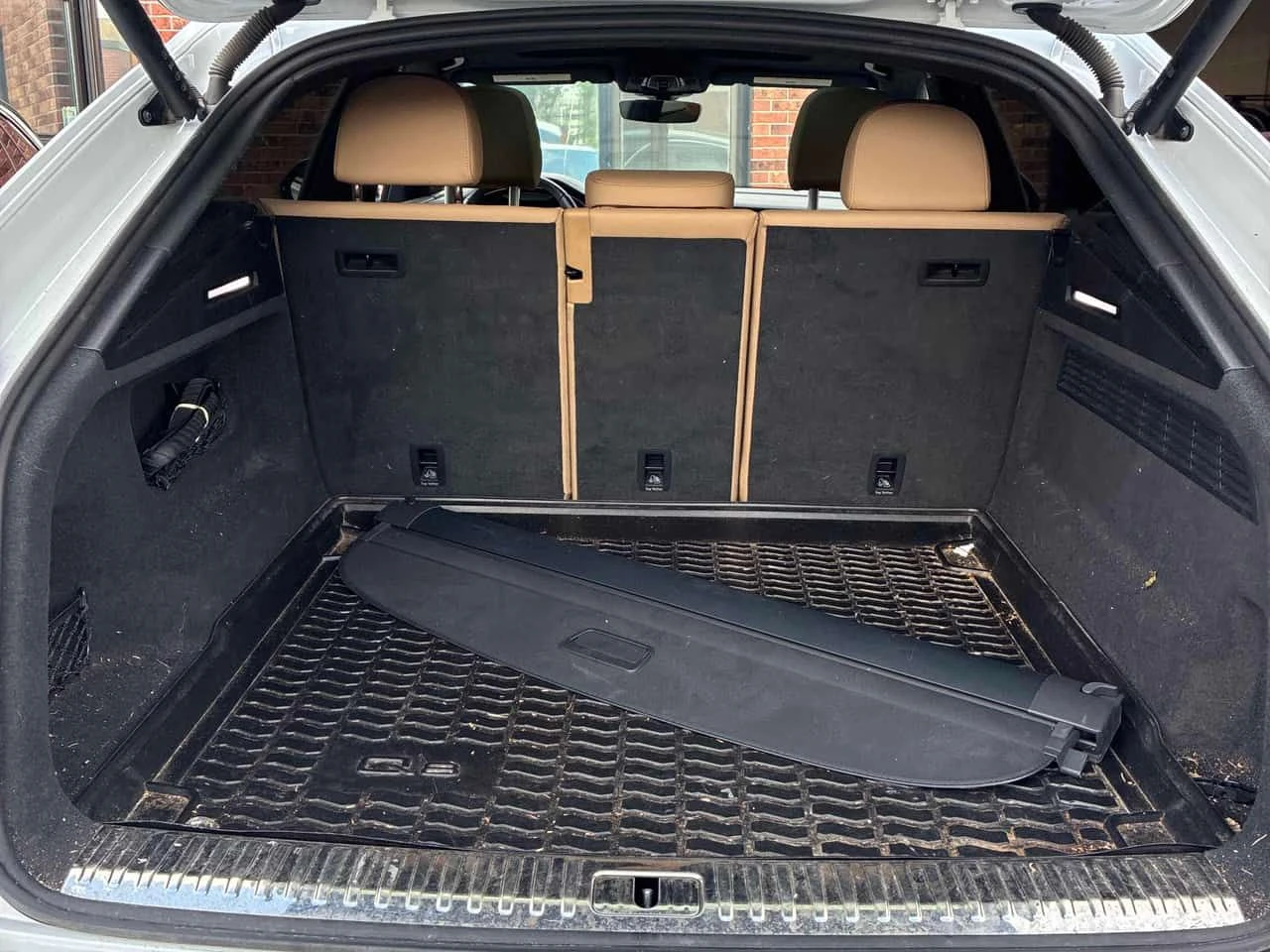 Audi Q8 * Progressiv * CARFAX * ��� ������������ ������ | Mobile.bg � ����������� 14