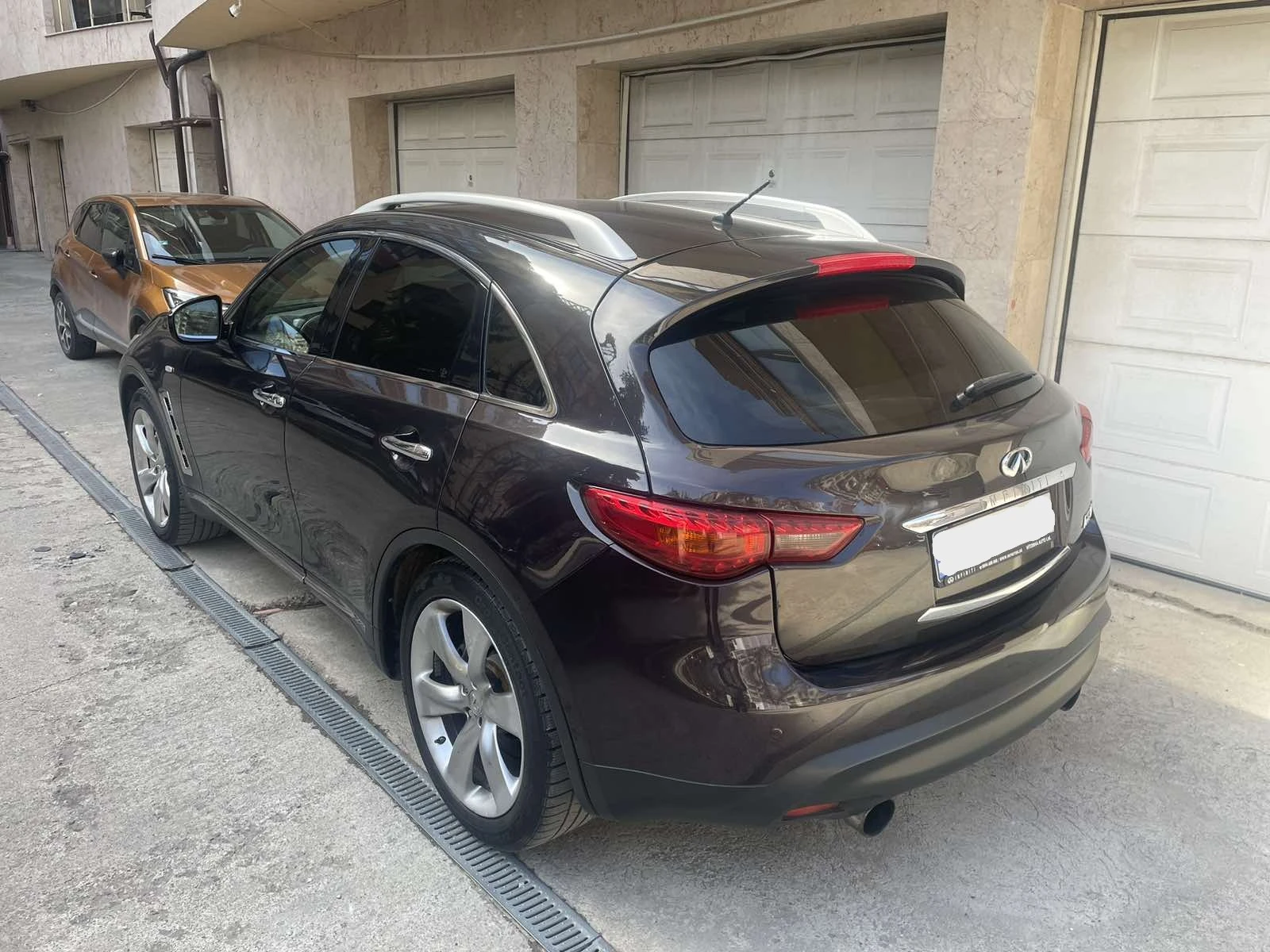 Infiniti Fx 30 FX30DS, снимка 6 - Автомобили и джипове - 55651891