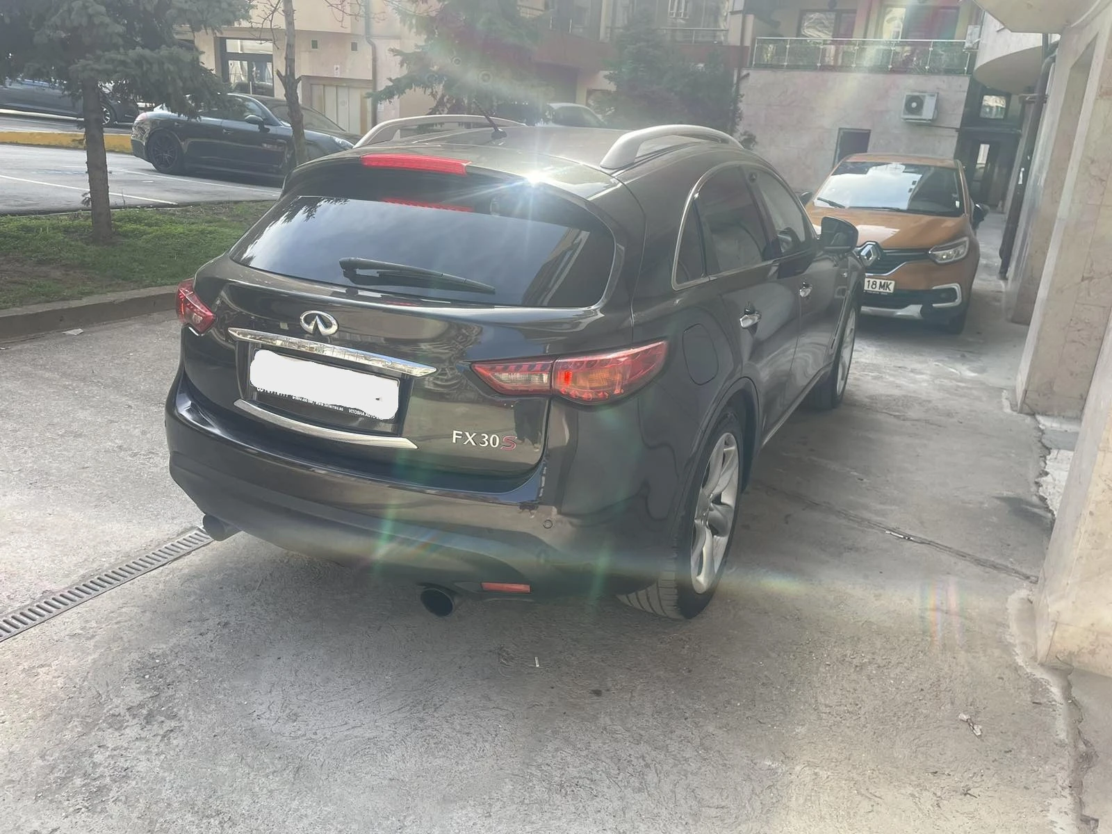 Infiniti Fx 30 FX30DS, снимка 7 - Автомобили и джипове - 55651891