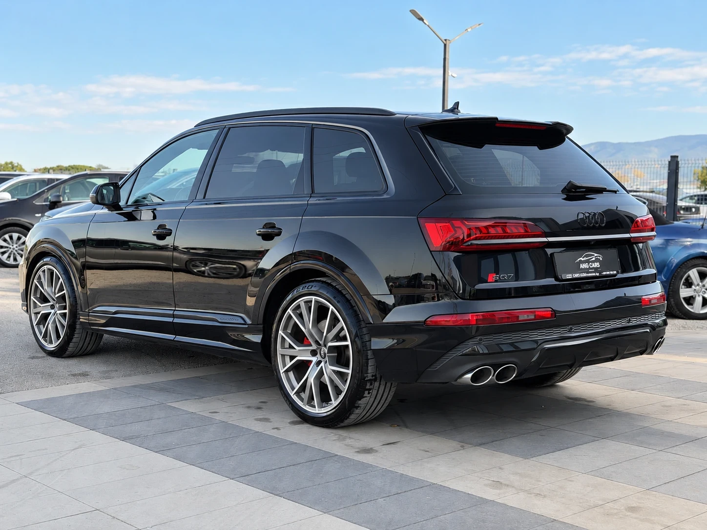 Audi SQ7 * V8* TDI* Laser* Facelift* , снимка 4 - Автомобили и джипове - 55993202