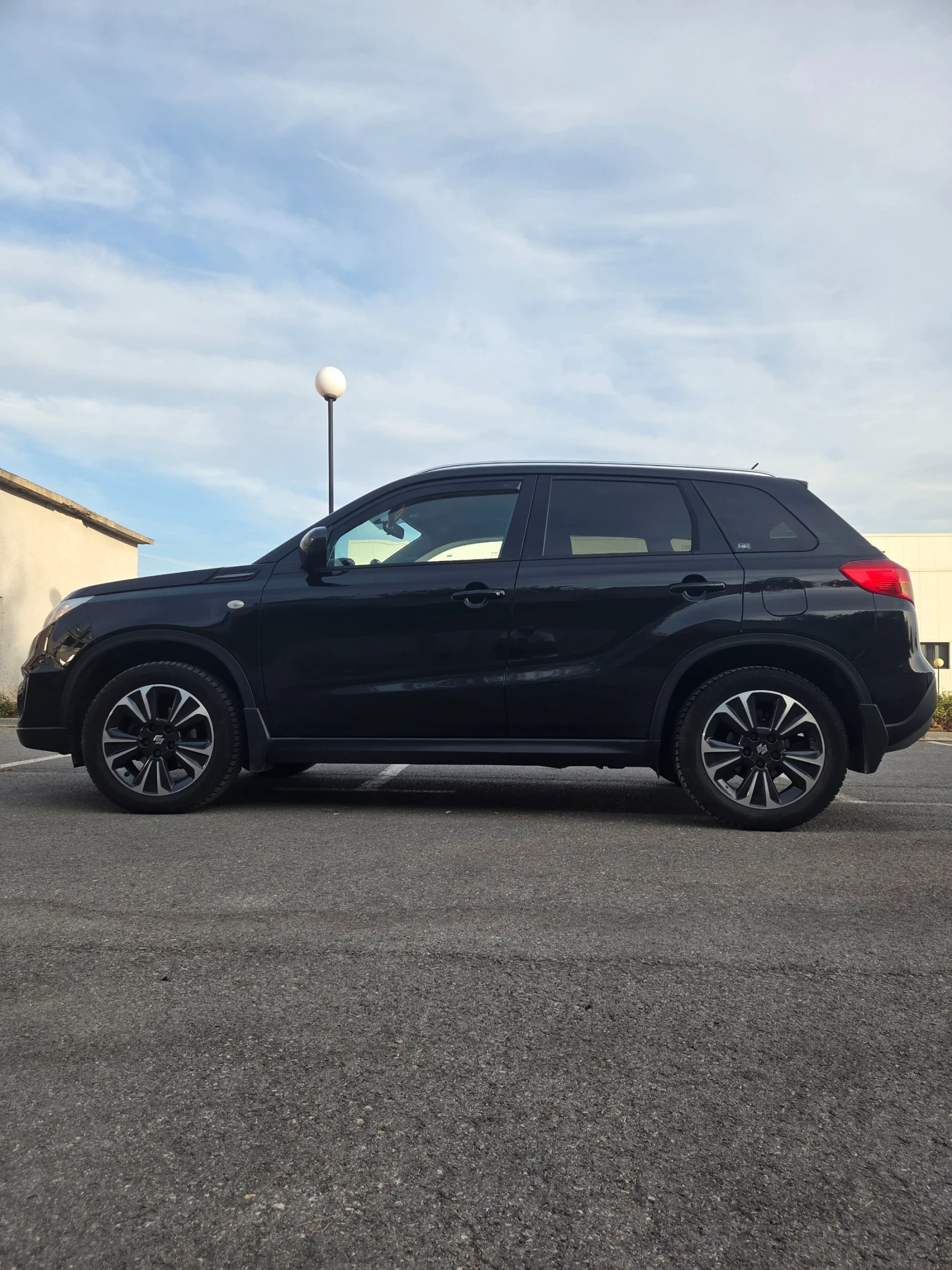 Suzuki Vitara 1.6 DDIS All Grip, снимка 7 - Автомобили и джипове - 56403606