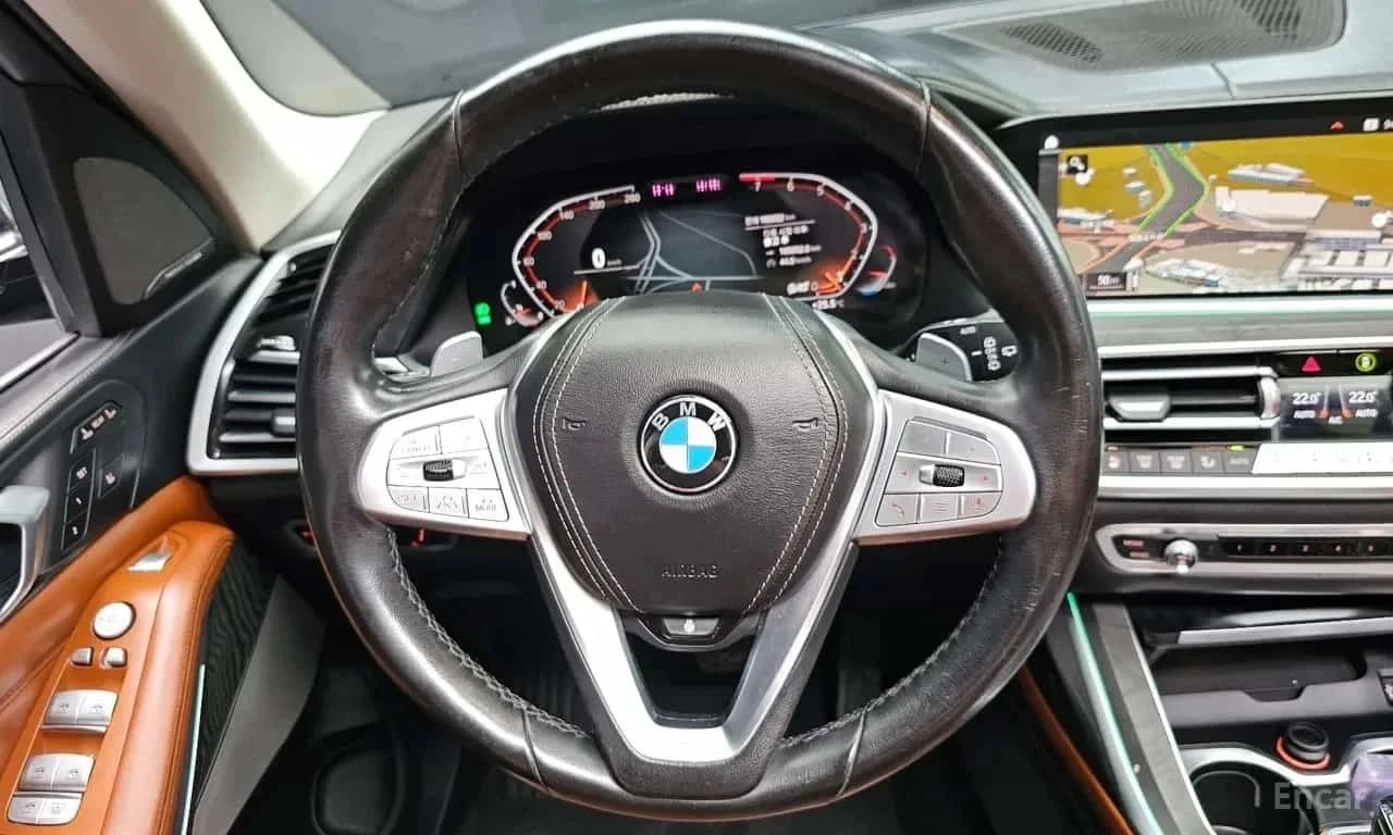 BMW X7, снимка 12 - Автомобили и джипове - 56726654