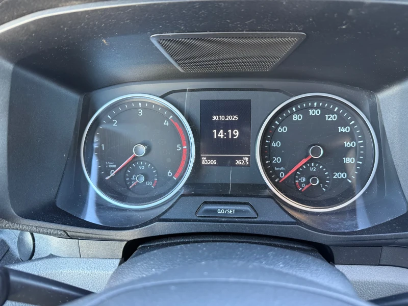 VW Crafter, снимка 14 - Бусове и автобуси - 52310580