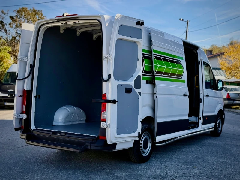 VW Crafter, снимка 7 - Бусове и автобуси - 52310580