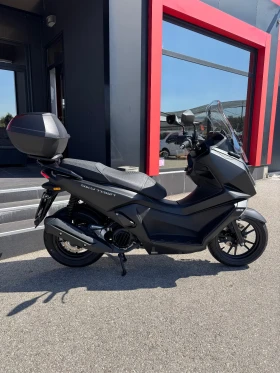 Kymco 125 SKYTOWN-04.2026г.-2500км.-ЧИСТО НОВ, снимка 2
