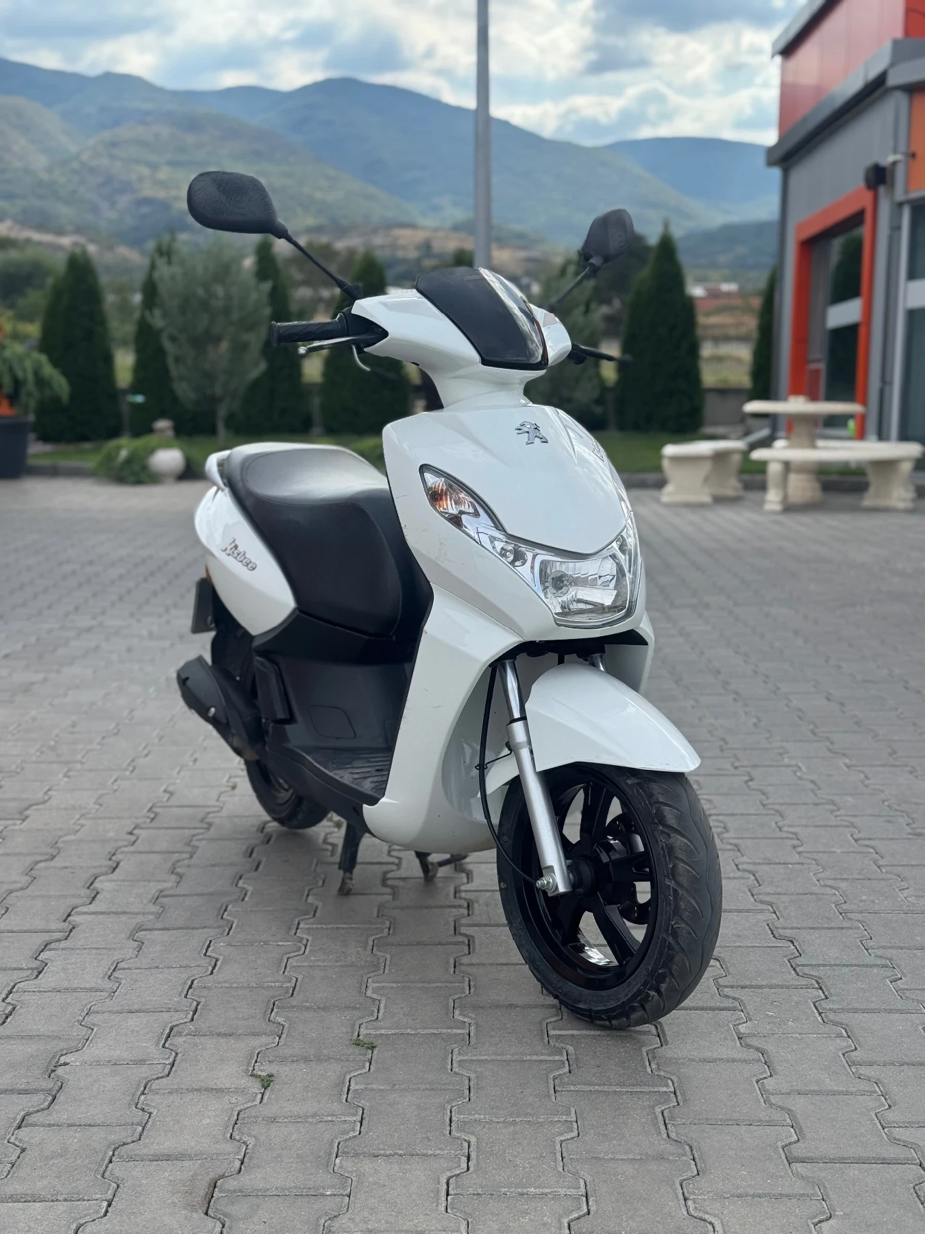 Peugeot Kissbee  - изображение 2