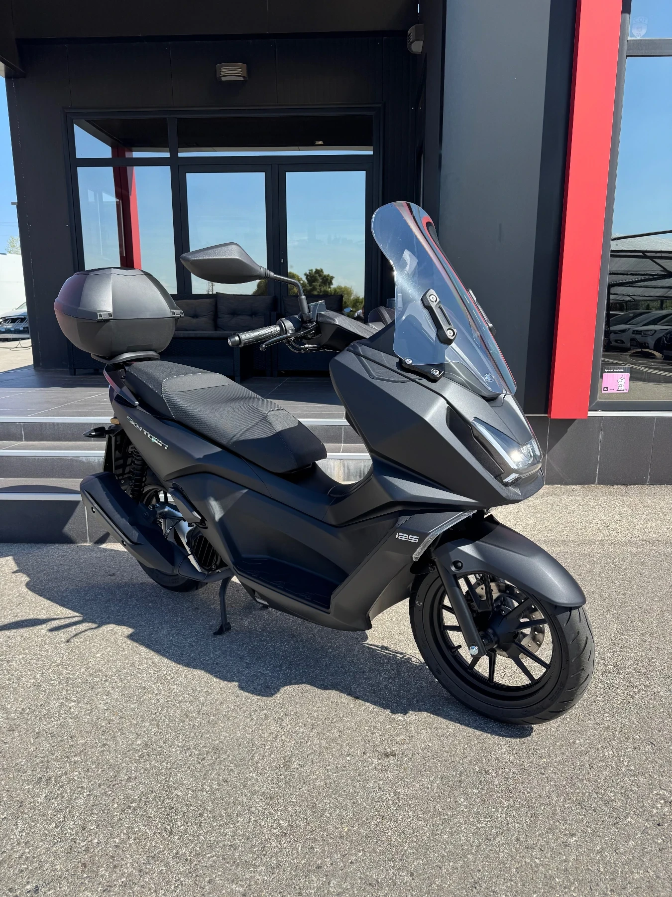Kymco 125 SKYTOWN-04.2026г.-2500км.-ЧИСТО НОВ