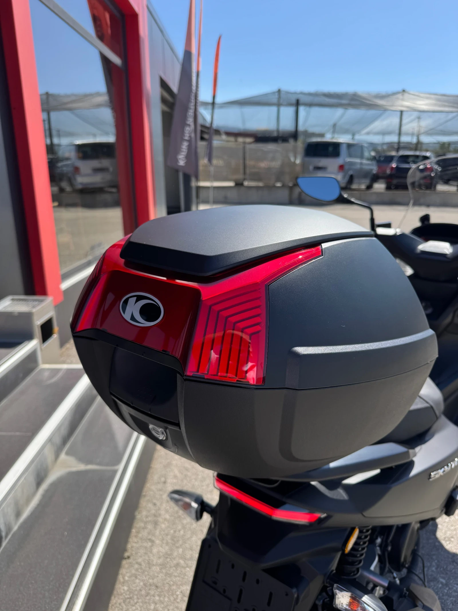 Kymco 125 SKYTOWN-04.2026г.-2500км.-ЧИСТО НОВ, снимка 12 - Мотоциклети и мототехника - 56015583