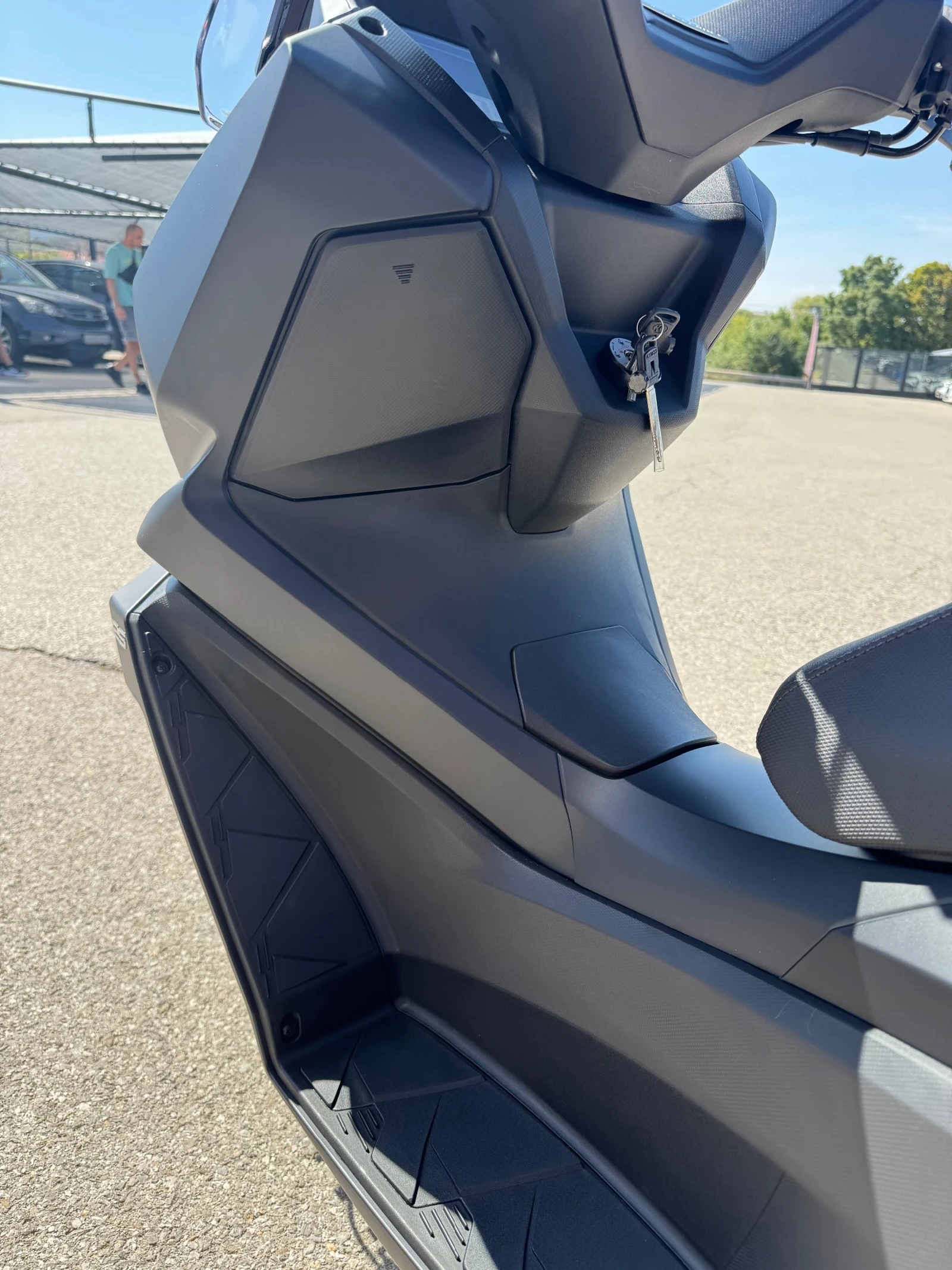 Kymco 125 SKYTOWN-04.2026г.-2500км.-ЧИСТО НОВ, снимка 14 - Мотоциклети и мототехника - 56015583