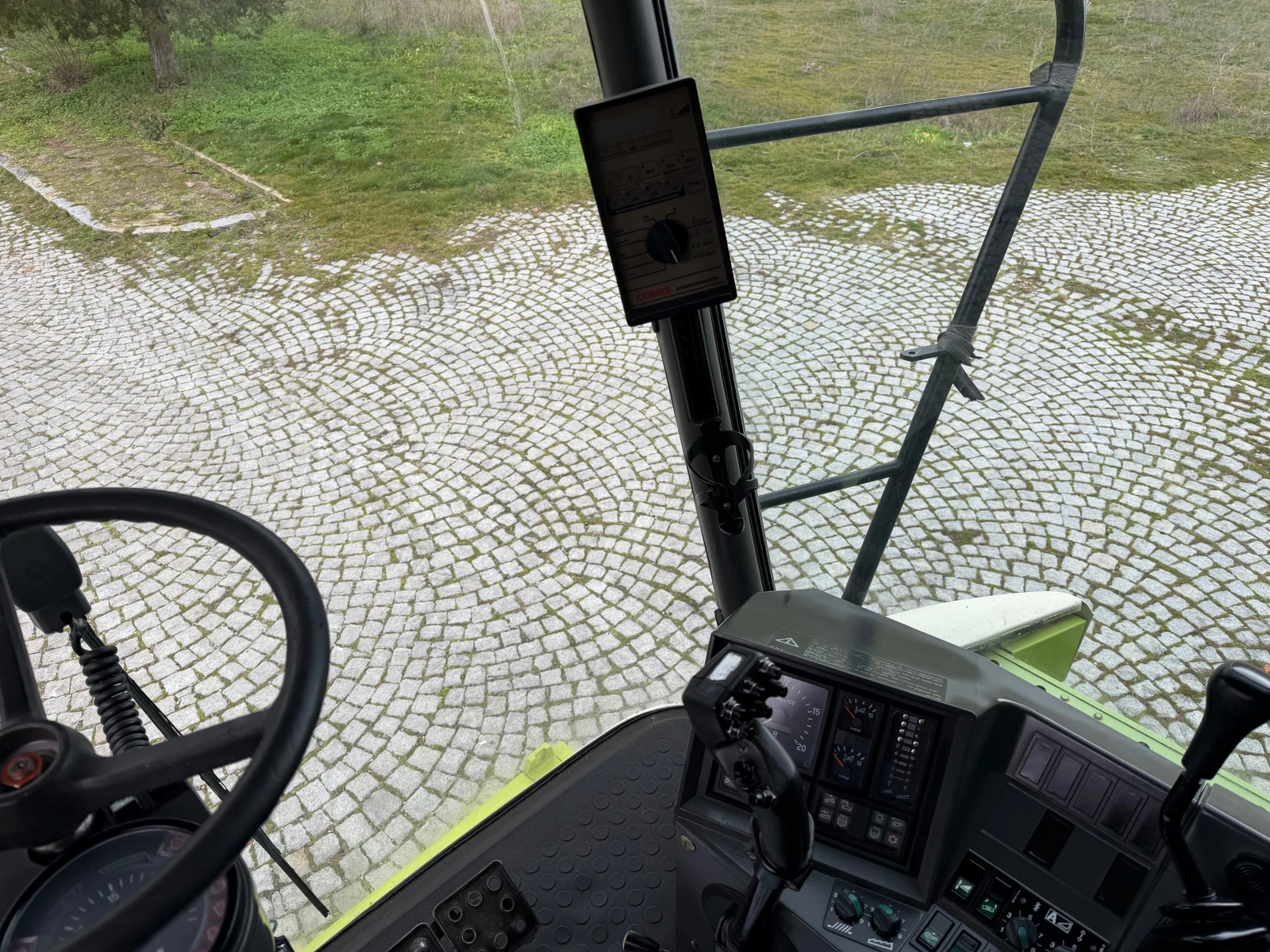 ������� Claas MEGA 208 DOMINATOR + CLAAS C600 ������ | Mobile.bg � ����������� 12