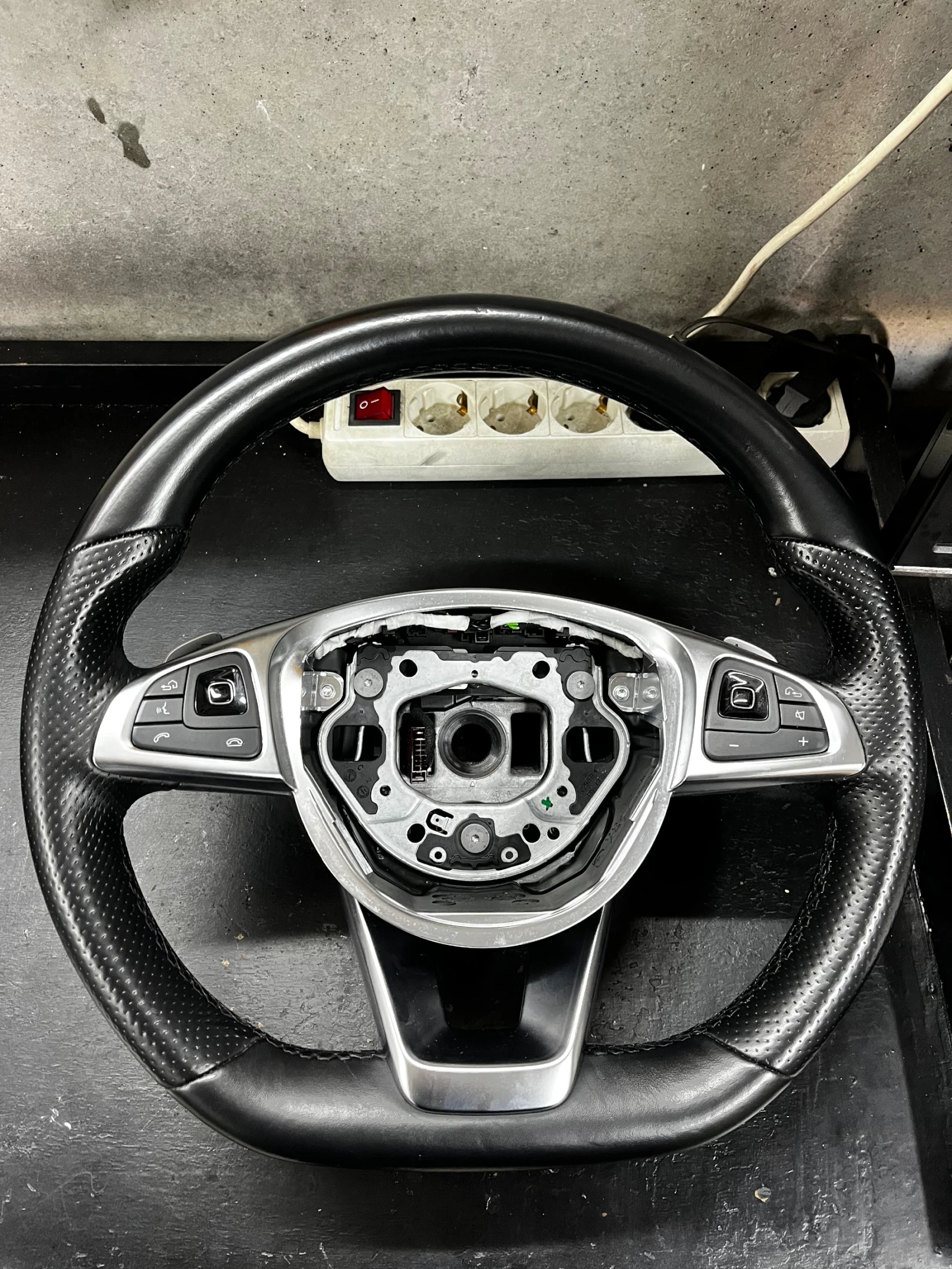 ��� ����� �� �������� �,���,�,��� | Mobile.bg � ����������� 6