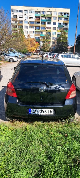 Toyota Yaris 1.0, снимка 10