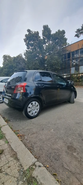 Toyota Yaris 1.0, снимка 3