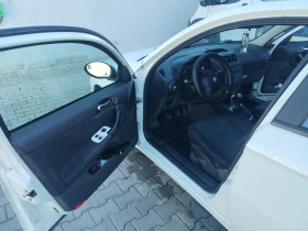 Alfa Romeo 147 1.6T.S* ГАЗ* Регистрирана* , снимка 9