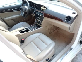 Обява за продажба на Mercedes-Benz C 300 3.5 4matic AMG ~17 900 лв. - изображение 8
