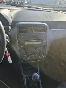 Fiat Punto - 1100 € / 2151.41 лв. - 42752960 8