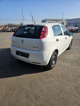 Fiat Punto - 1100 € / 2151.41 лв. - 42752960 3