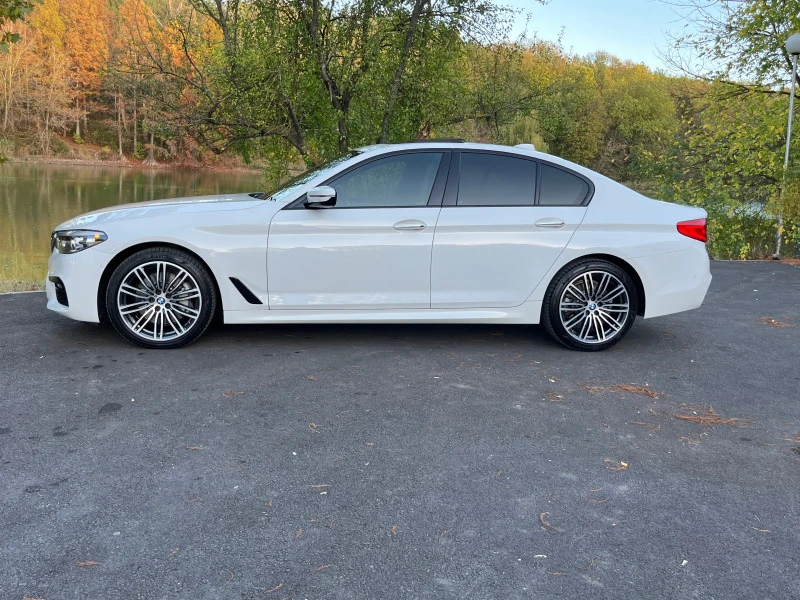 BMW 530 i xDrive M Sport, снимка 3 - Автомобили и джипове - 47186146