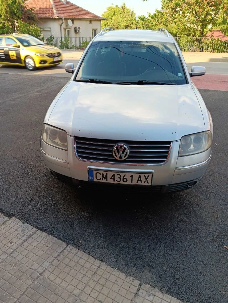 VW Passat, снимка 1 - Автомобили и джипове - 48253371