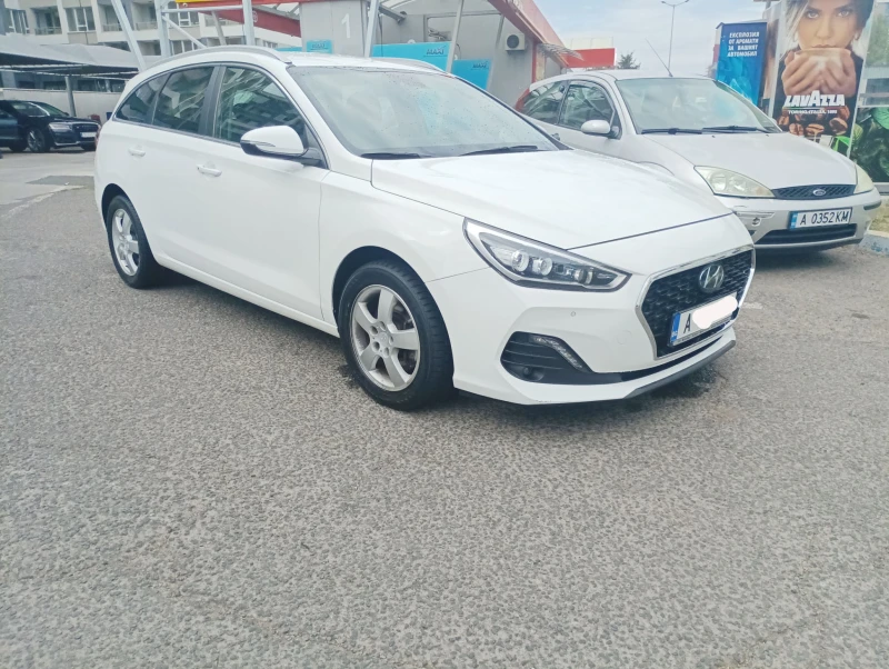 Hyundai I30 CW, 1.6 PDE, снимка 1 - Автомобили и джипове - 47563050