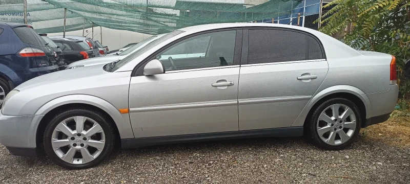 Opel Vectra 2.2 i  benzin/gas, снимка 3 - Автомобили и джипове - 47624510