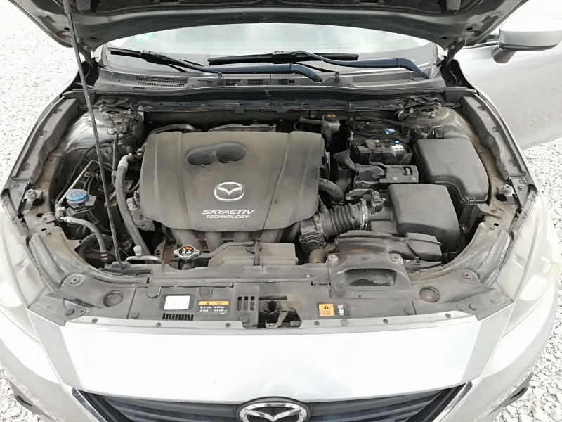 Mazda 3 2.0i KLI navi, снимка 16 - Автомобили и джипове - 48323694